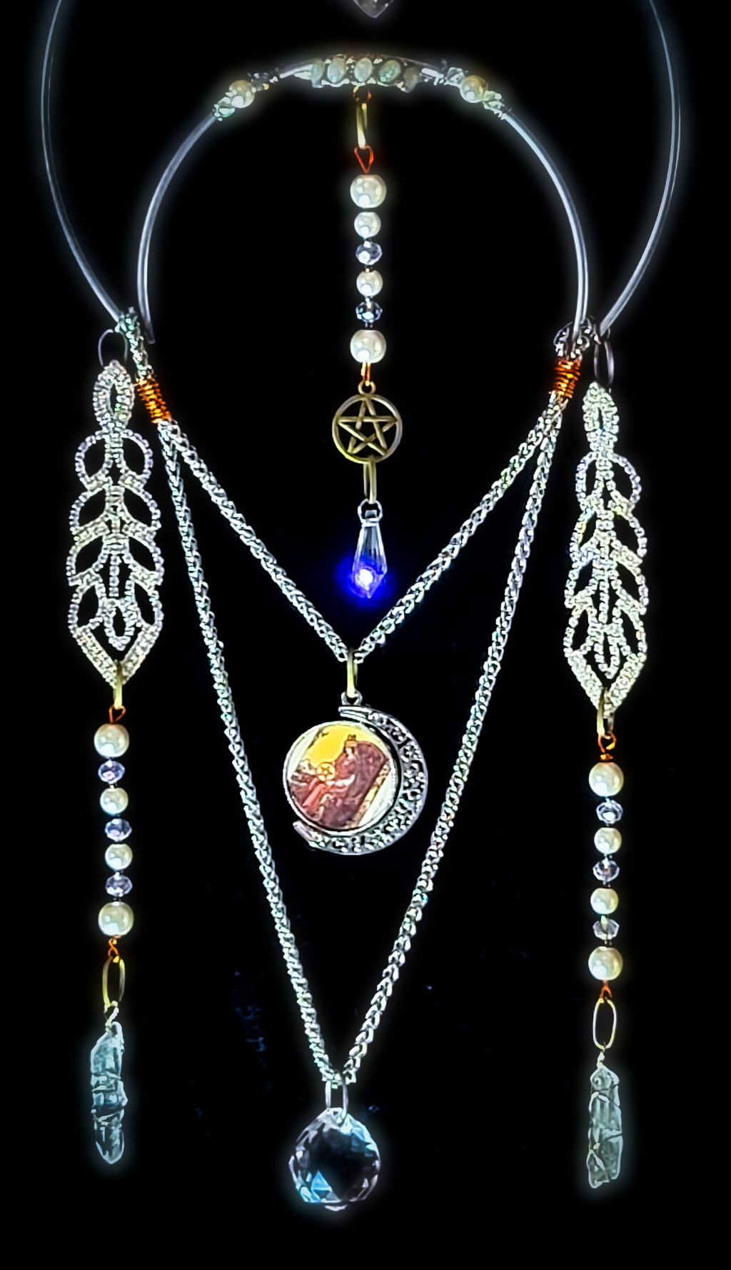 QUEEN OF PENTACLES - Nocturne Arcana Collection Suncatcher